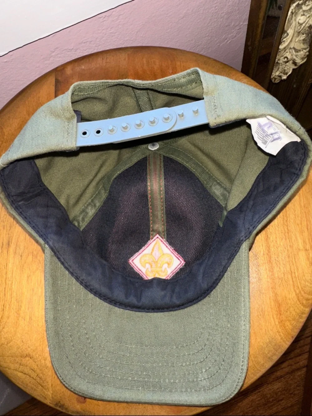Boy Scouts Two-Tone Scout with Embroidered Fleur-de-Lis‎ - Youth M/L